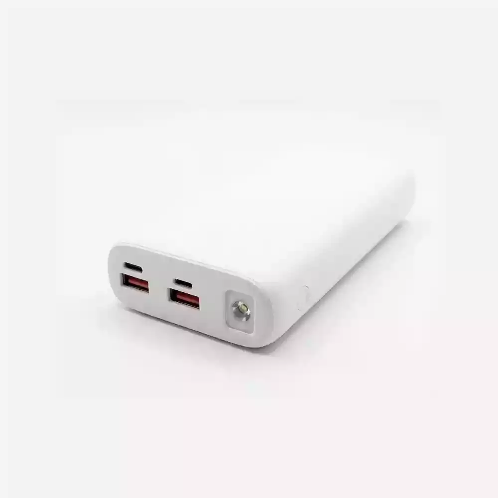 پاوربانک اورمیو مدل Traveler 4 Pro ظرفیت ۲۰۰۰۰ میلی‌آمپر ساعت